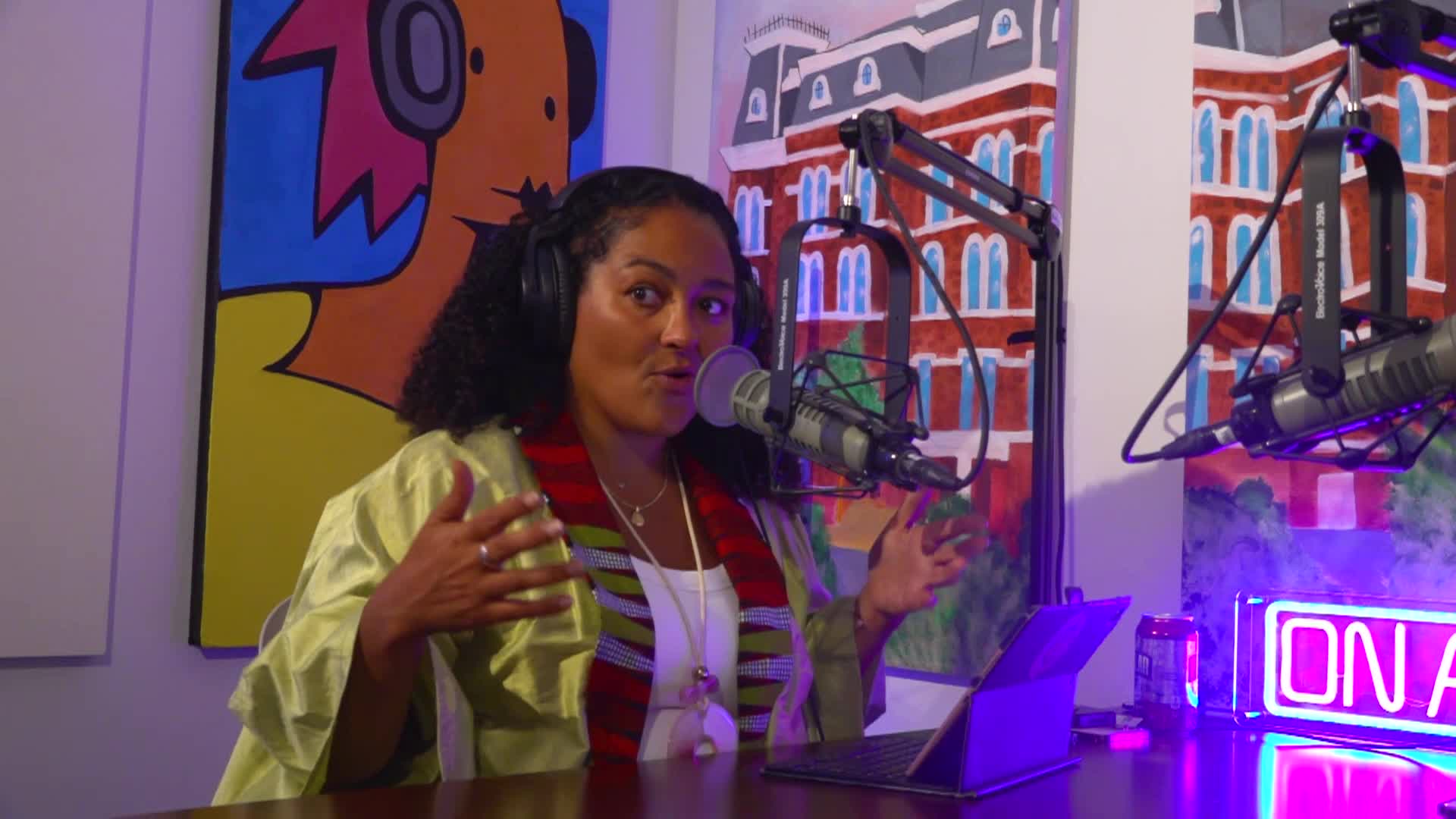 Creative Collective with Mikki Wilson E15 featuring Shantel Alix Fernandez of North Shore CDC 01/29.26